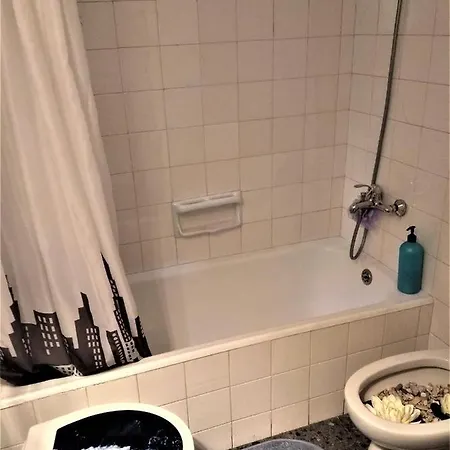 G & G Guesthouse II Edesa Zewnętrze zdjęcie